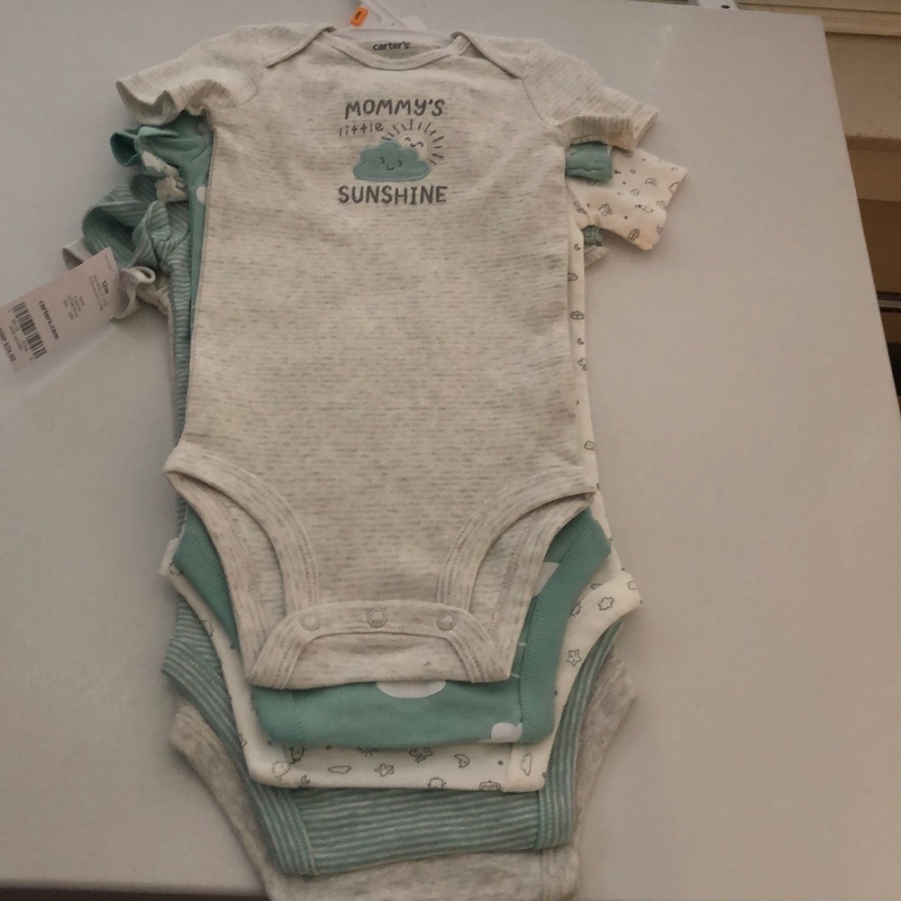 Carter’s 12 month onesie set